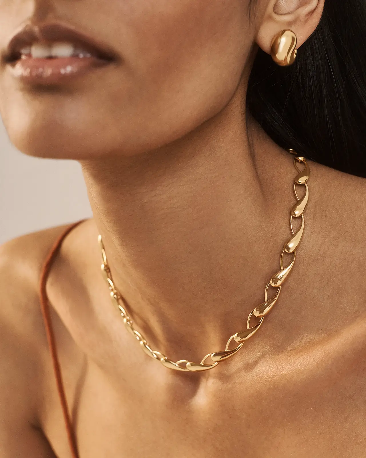 Choker Drops Necklace - Image 4