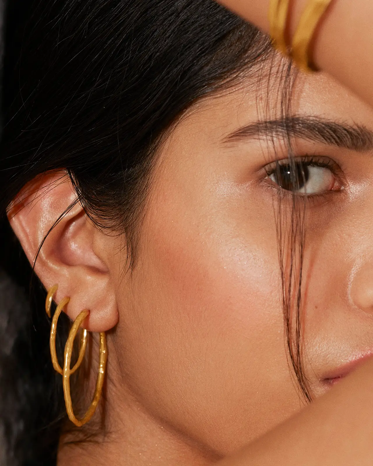 Circle Hoop Earrings - Image 4