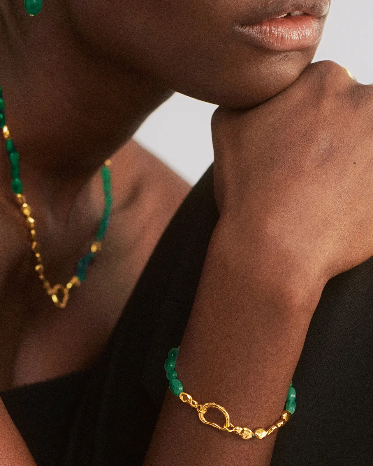 Green Gemstone Bracelet - Image 2